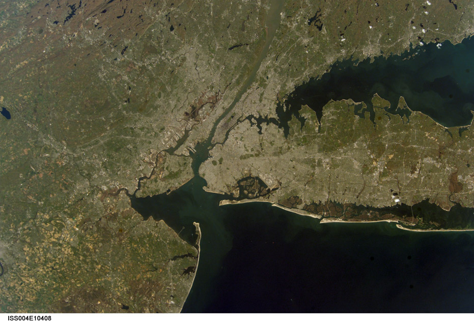 ISS004-E-10408. Raritan Bay Surrounded by New Jersey and New York with Connecticut. Image courtesy of the Image Science & Analysis Laboratory, NASA Johnson Space Center.